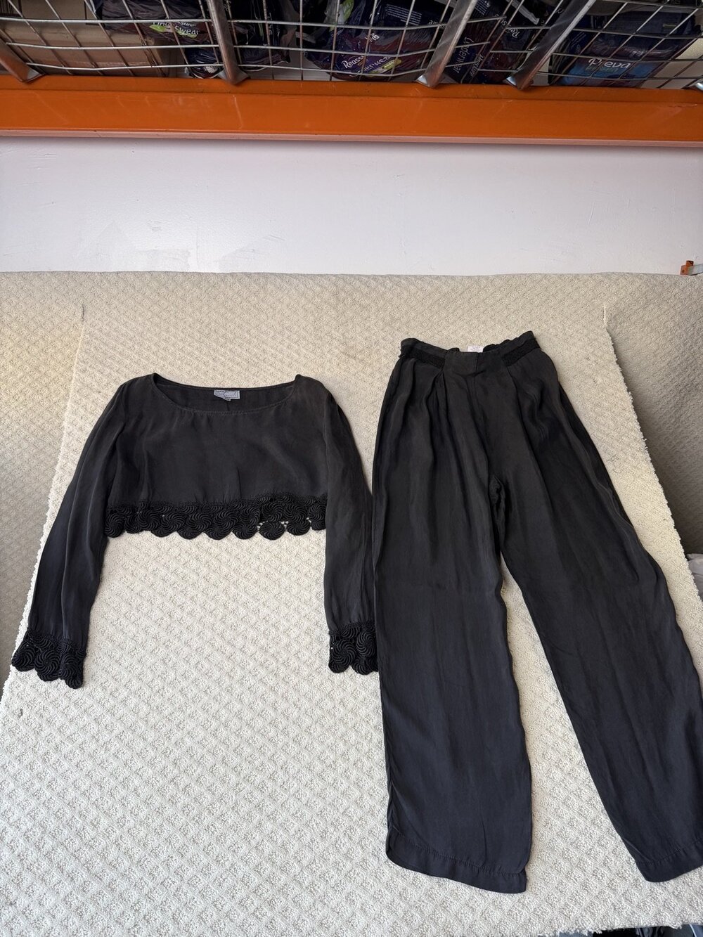 Ann Ferriday Two-piece Crop Top Pants Set Womens OS Black Long Sleeve Rayon Pant